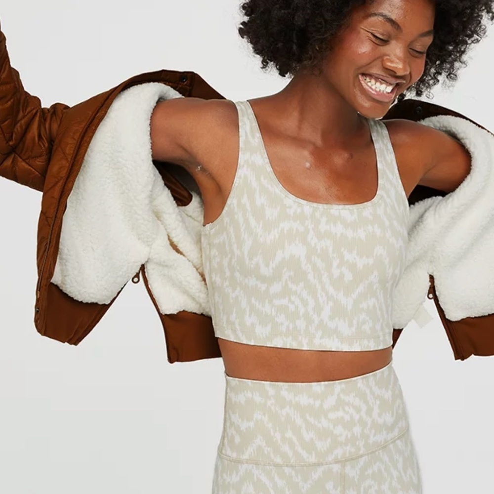 Aerie Cream Patterned Sports Bra